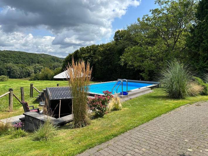 Ferienwohnung für 2 Personen, mit Terrasse und Garten sowie Pool und Ausblick in Eitorf - 3