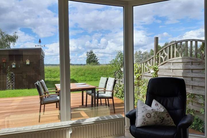 Ferienwohnung für 2 Personen, mit Terrasse und Garten, mit Haustier