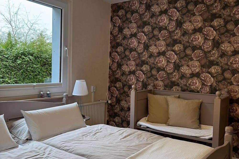 Ferienwohnung, Dusche, Wc, 2 Schlafräume - Ferienhaus Buren-Hof in Amelith, Bodenfelde