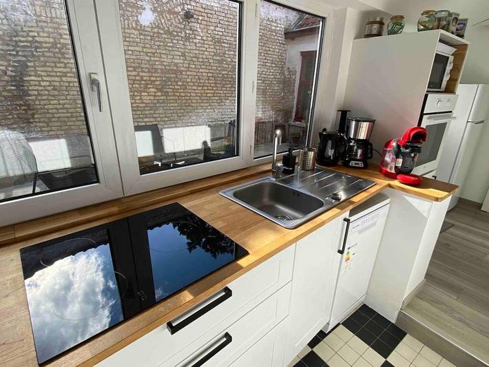 Location de vacances pour 6 personnes, avec jacuzzi et terrasse à Bergues - 4