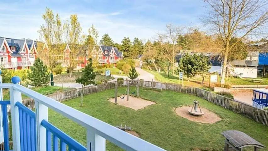 Gîte pour 9 personnes, avec Terrasse et Jardin dans Golf De Belle Dune - 3