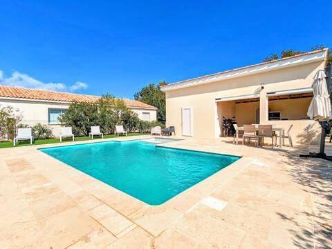 Villa pour 6 personnes, avec piscine et jardin au Grau-d'Agde