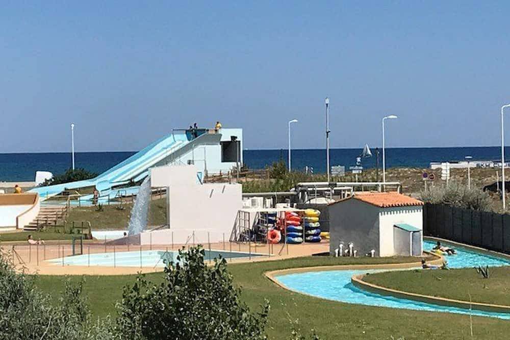 Villa T3 avec Terrasse près de la Plage, 5 Couchages, Calme, Parking, Proche Commerces in La Franqui, Leucate