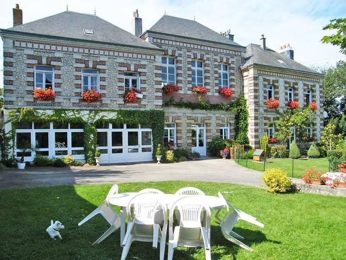 Location de vacances pour 2 personnes, avec Terrasse et Jardin dans Rolleville