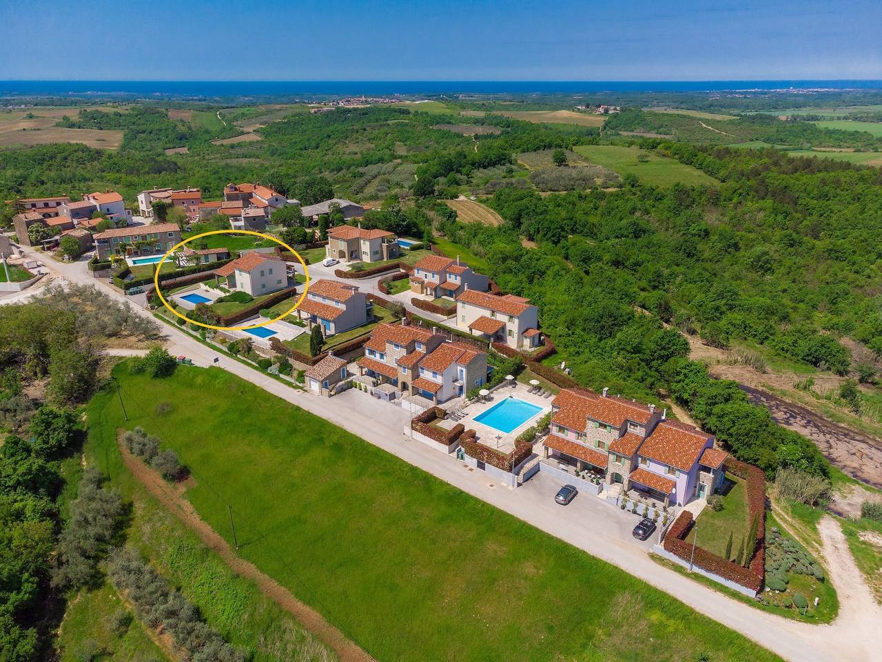 Stuartma in Buje, Središnja Istra