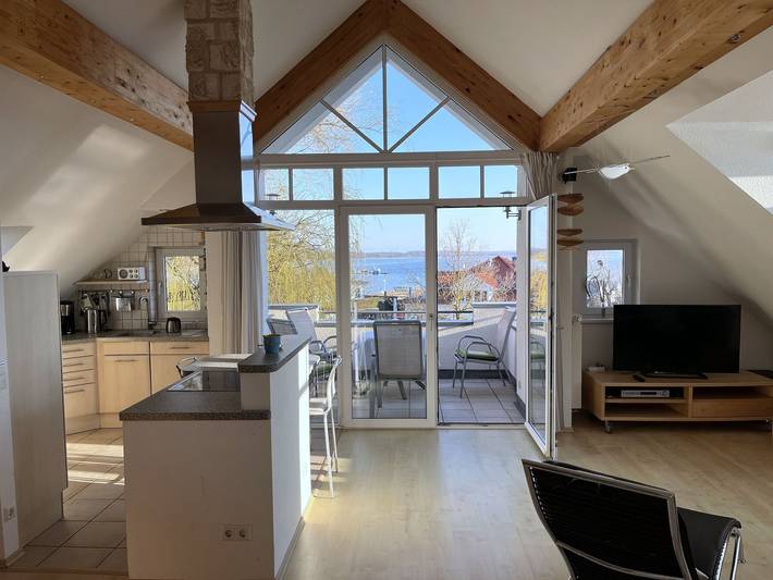 Ferienwohnung für 4 Personen, mit Seeblick und Balkon - 1
