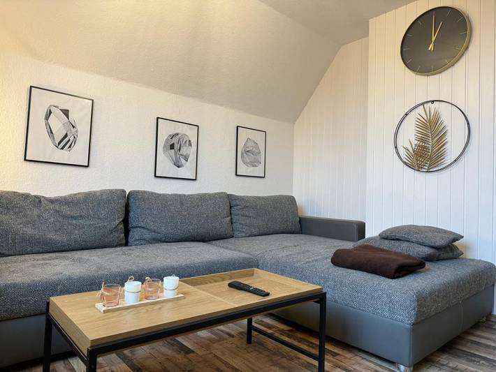Ferienwohnung für 5 Personen, mit Balkon und Terrasse sowie Garten und Ausblick