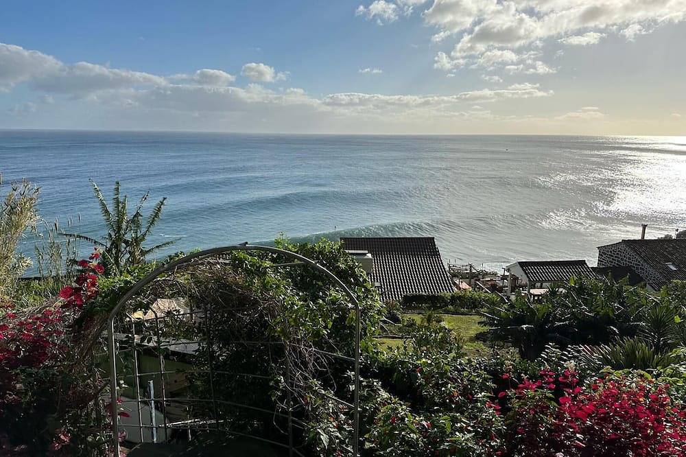 Luxurious estate in the Azores: 6 bedrooms, pool, sauna, ice bath, zen yoga in São Miguel Island, Nordeste