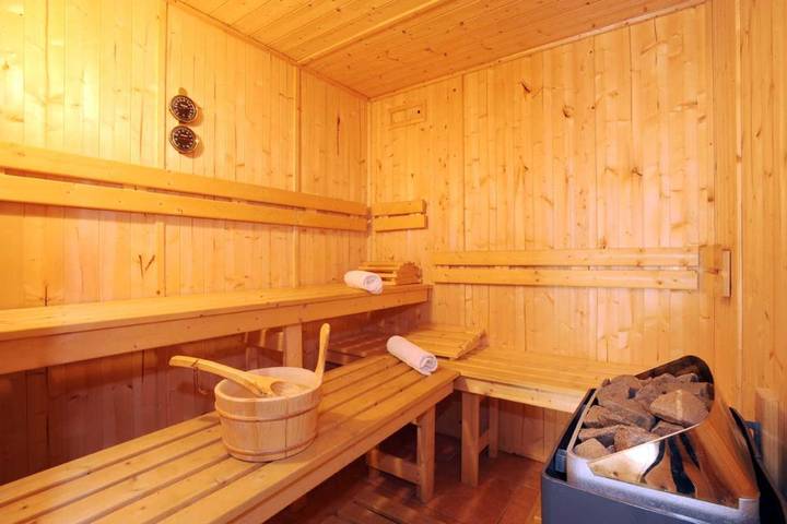Cal aubain in Fontrabiouse, Parque Natural Regional de los Pirineos Catalanes