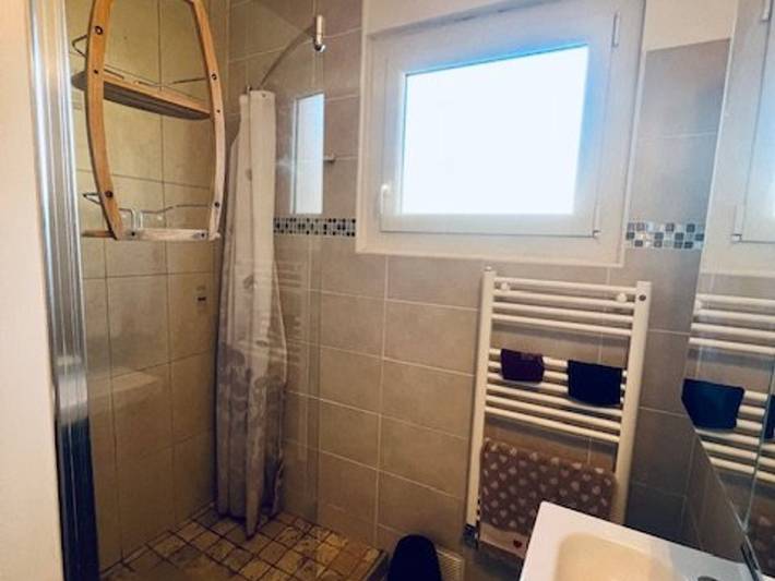 Appartement entier, F3 moderne à Amélie-les-Bains avec parking et wifi in Amélie-les-Bains-Palalda, Côte méditerranéenne (France)