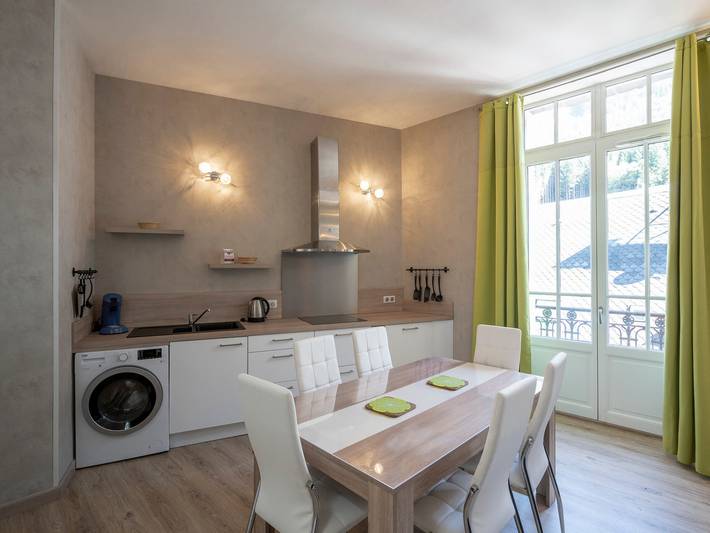 Gîte pour 6 personnes dans Bowling Le Mont Dore - 3