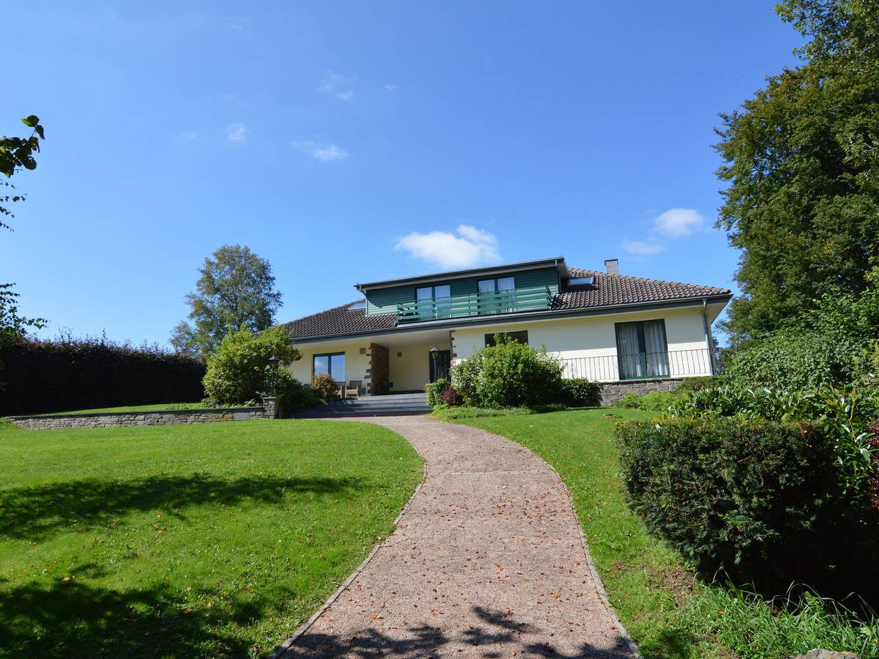 Villa pour 18 Personnes dans Waimes, Hautes Fagnes