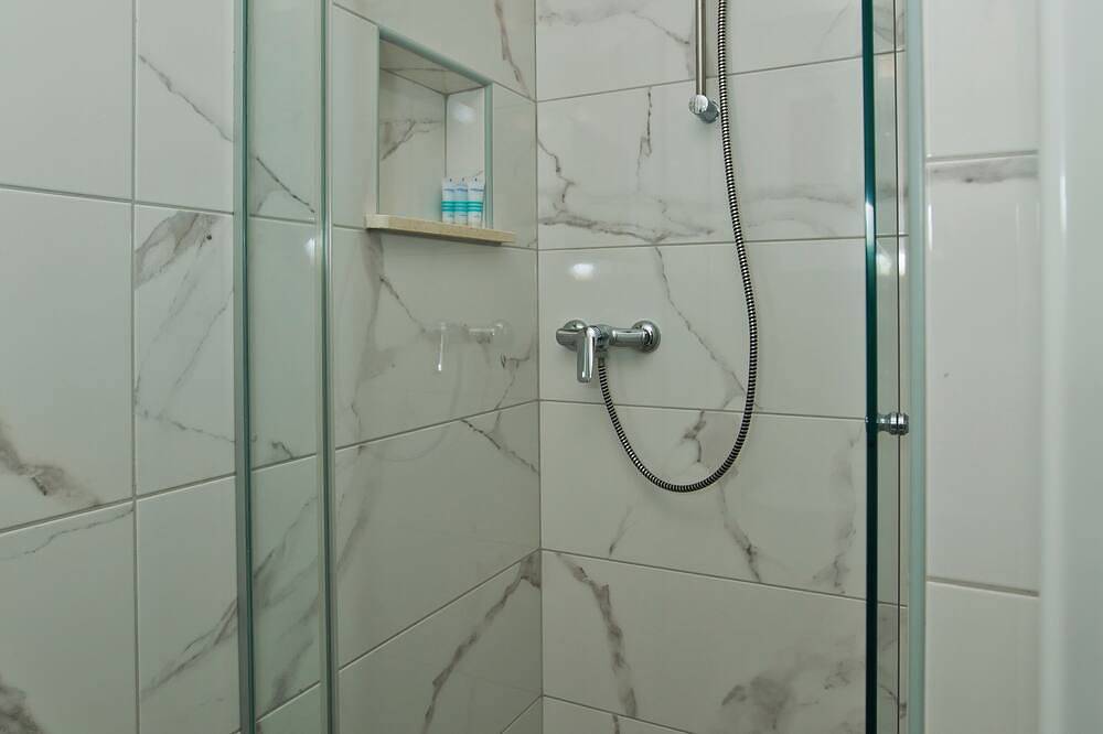 Stylish Double Room + Breakfast & Private Jacuzzi in Hvar City, Hvar