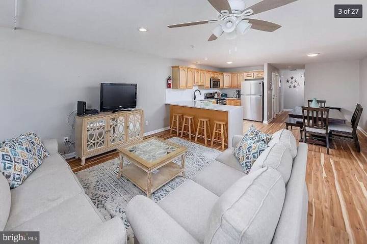 Vacation rental for 13 people in Wildwood