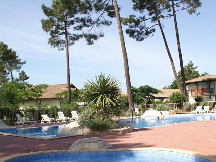 Gîte pour 6 personnes, avec jardin ainsi que balcon et piscine, animaux acceptés dans Golf Blue Green Gujan - 4