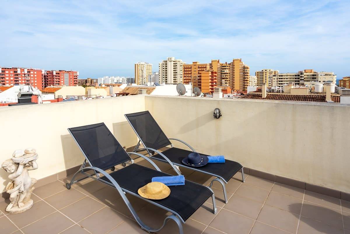 Ganze Wohnung, Top-floor in Los Boliches by Costarentals in Los Boliches, Fuengirola