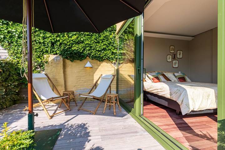 Location de vacances pour 12 personnes, avec jardin et vue ainsi que vue sur le lac et piscine à Deinze - 4
