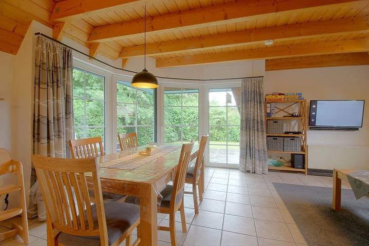 Ferienhaus für 4 Personen, mit Terrasse und Garten an der Wurster Nordseeküste