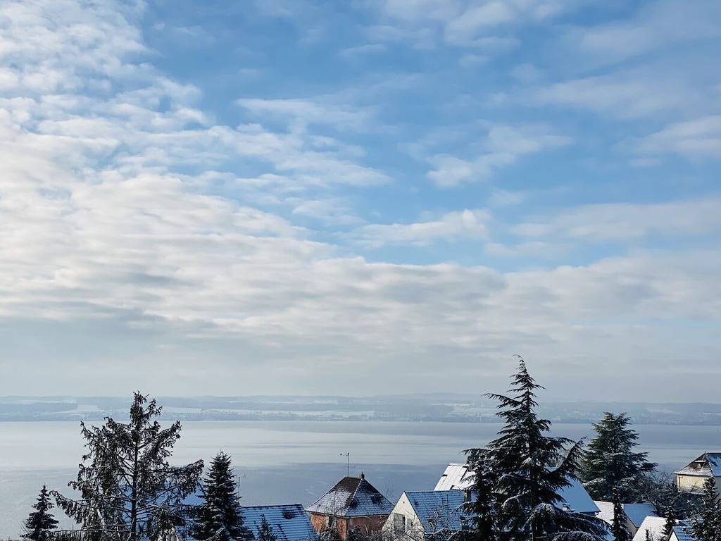 Ferienhaus am See für 4 Pers. Von Belvilla in Meersburg, Region Bodensee-Oberschwaben