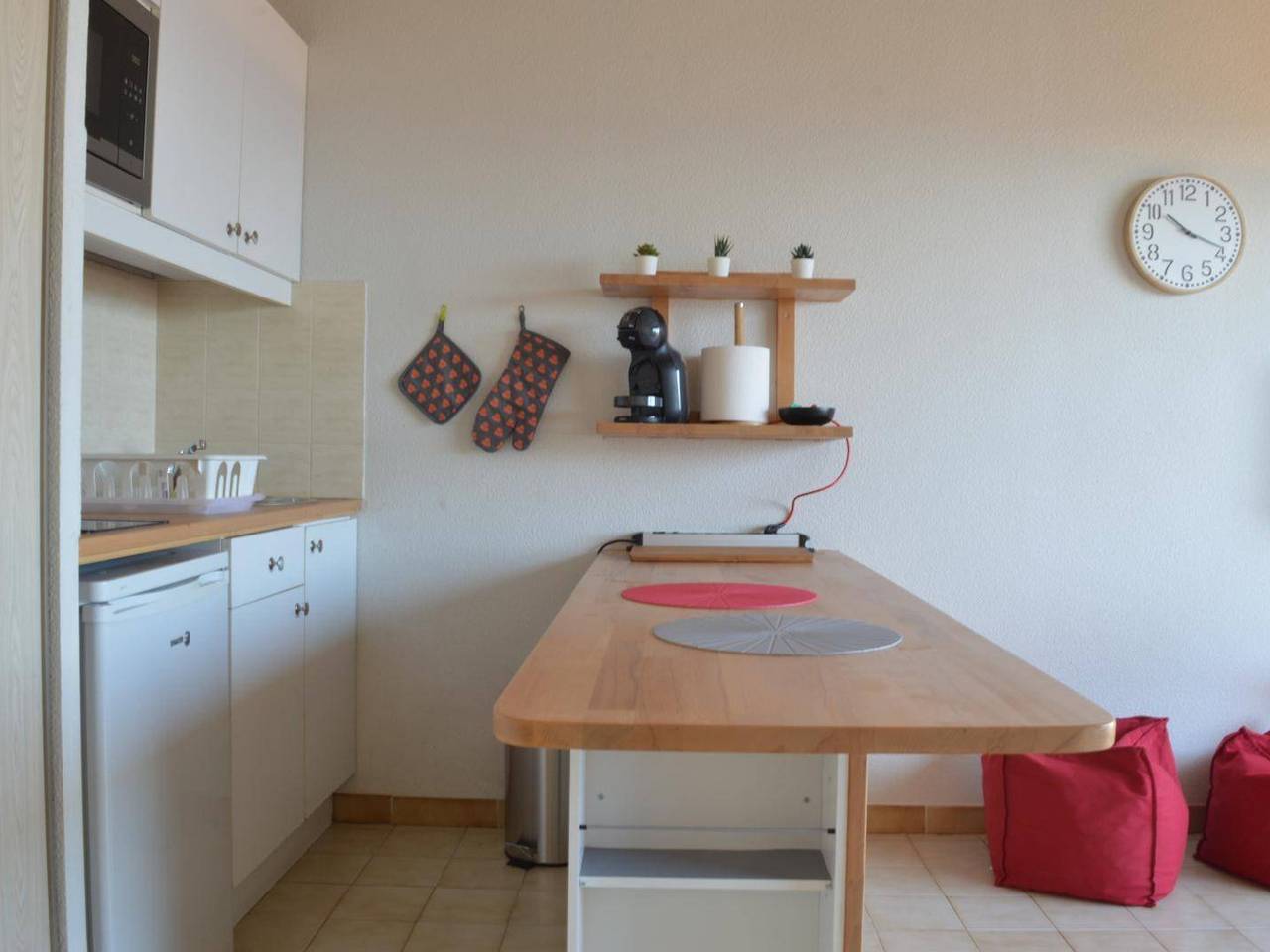Apartamento entero, Banyuls: Estudio cabina, terraza, cerca de la playa in La Côte Vermeille, Banyuls-sur-Mer