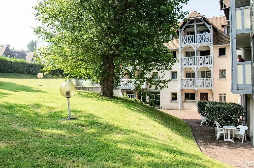 Estudio entero, Estudio + cabina vista mar 3 personas - Selección in Trouville-sur-Mer, Region de Lisieux