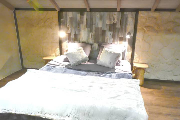 Location de vacances pour 15 personnes, avec jardin et jacuzzi à Arrentès-de-Corcieux - 4