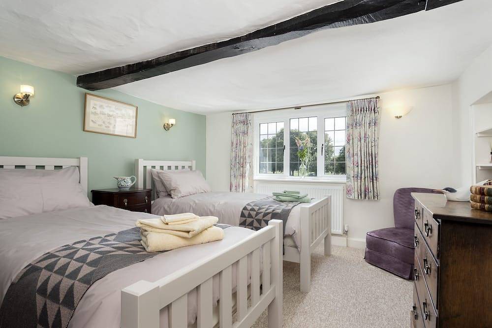 En herlig ende av terrassehus, beliggende i den vakre byen Bidford-on-Avon in Bidford on Avon, Warwickshire