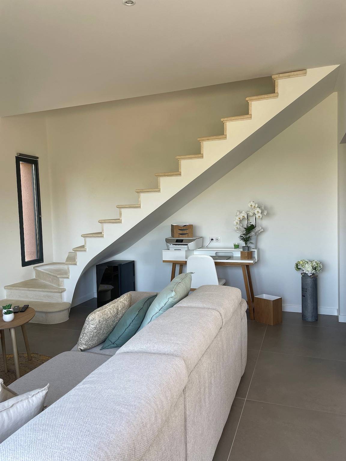Ferienhaus „Traumnest mit Whirlpool“, privatem Pool, Wlan und Klimaanlage in Châteaurenard, Arles und Umgebung