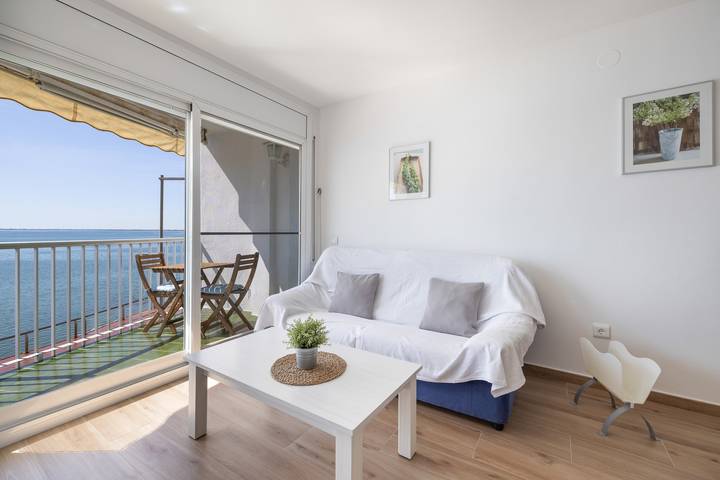 Gîte pour 6 personnes, avec balcon à L'Ampolla