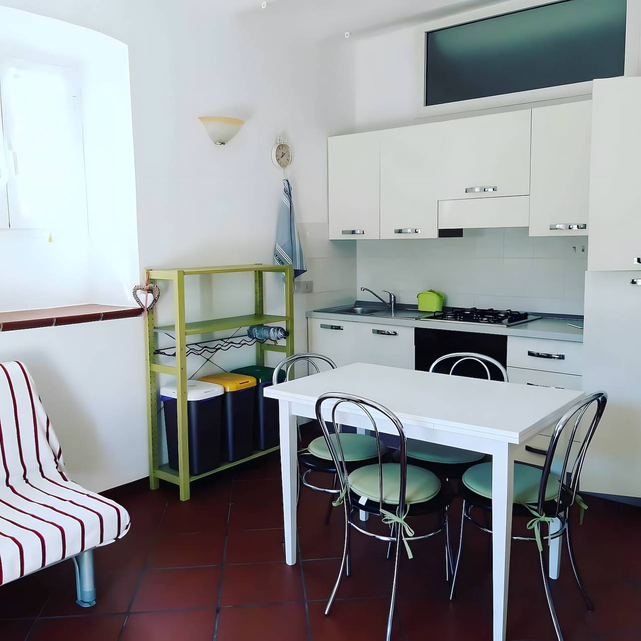 Appartement entier, « Casa Lena » : appartement 2 pièces avec jardin et Wi-Fi à disposition in Taggia (City), Taggia