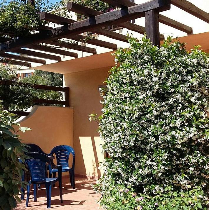 Villa voor 4 personen, with Balkon and Terras as well as Tuin in La Maddalena