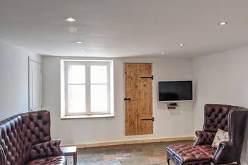 Location de vacances pour 8 personnes à Saint-Dizier-Leyrenne