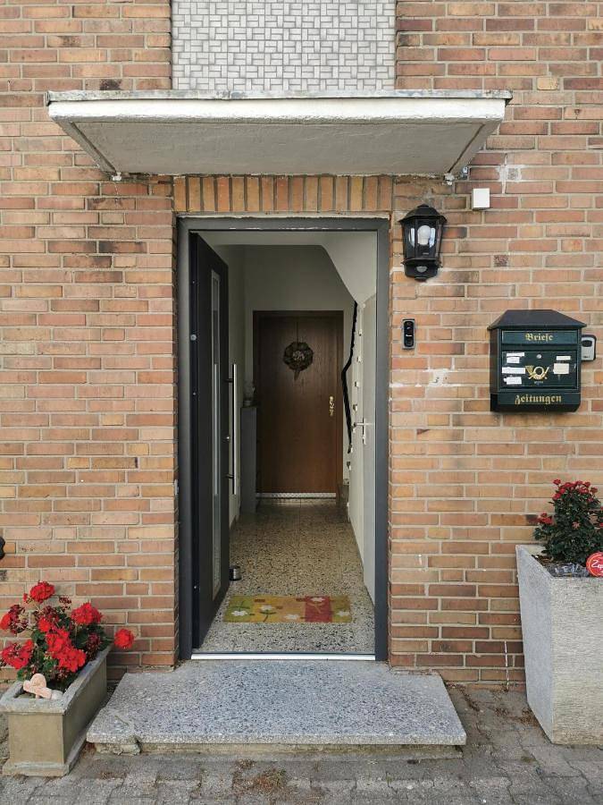 Zimmer in Ein Haus mit Waschmaschine in Mönchengladbach, Bas-Rhin