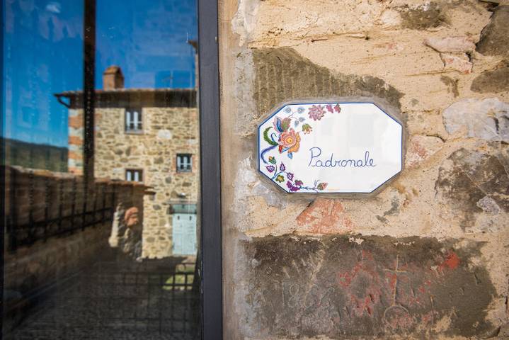 Appartamento intero, Appartamento Casale Rosennano - Padronale con giardino condiviso e Wi-Fi in Castelnuovo Berardenga (Comune), Chianti