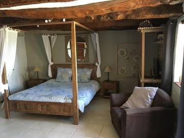 Cottage pour 2 personnes, avec piscine et jardin, animaux acceptés à Plats