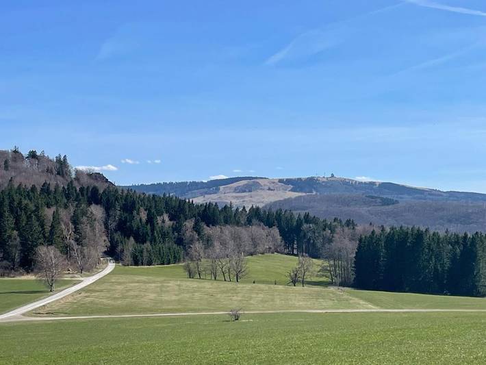Ferienwohnung für 3 Personen, mit Terrasse und Garten sowie Pool und Ausblick in Hofbieber - 4