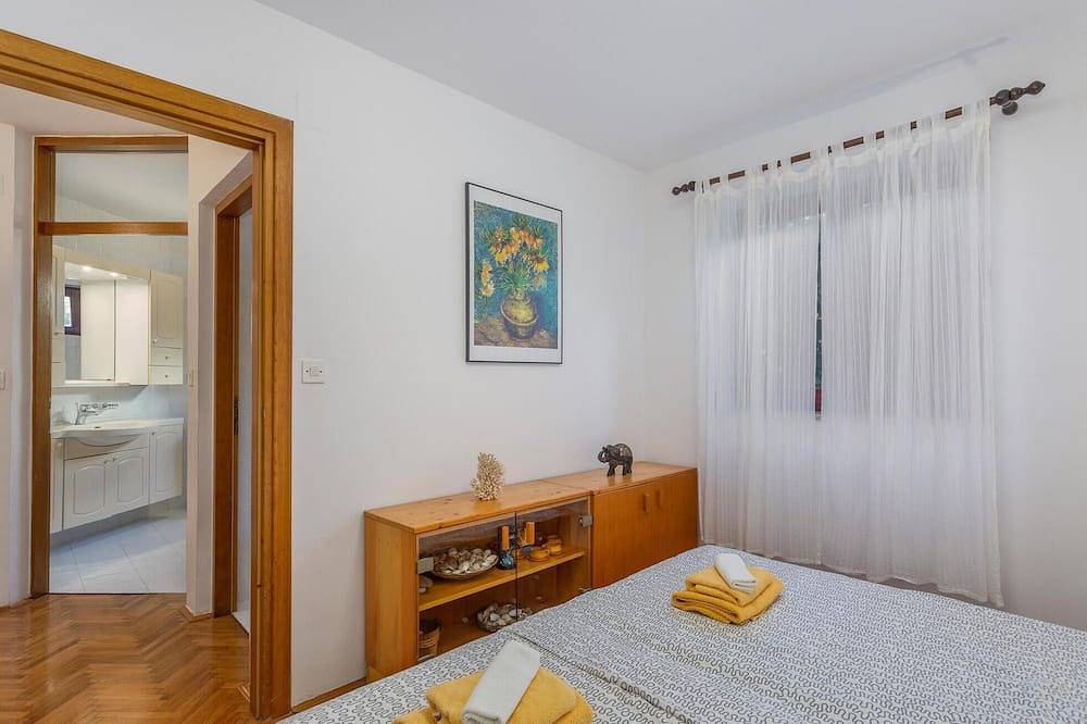 Ganze Wohnung, Schöne Wohnung in Njivice mit Meerblick in Njivice, Krk