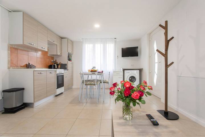 Appartement de vacances pour 4 personnes, avec jardin, animaux acceptés dans la Loire - 3