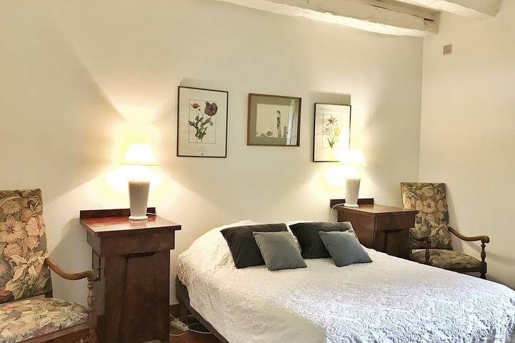 Gîte pour 8 personnes, avec jardin et terrasse à Thonac - 3