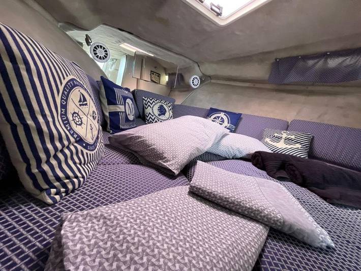 Boot für 4 Personen, mit Ausblick und Terrasse in Italien - 2