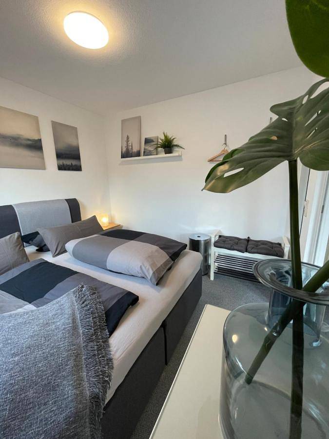 Ganze Wohnung, Apartment with Shower in Glückstadt, Kreis Steinburg