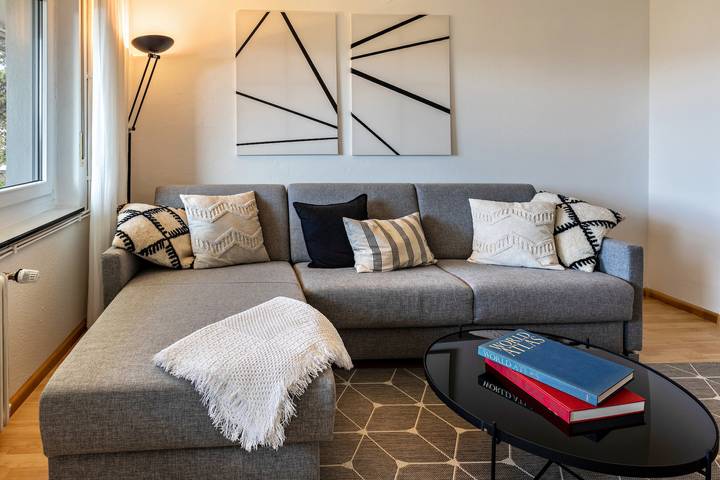 Appartement entier, Appartement 'Fewo Stempel' avec terrasse privée, jardin privé et Wi-Fi in Küssaberg, Hautes Forêts-Noires
