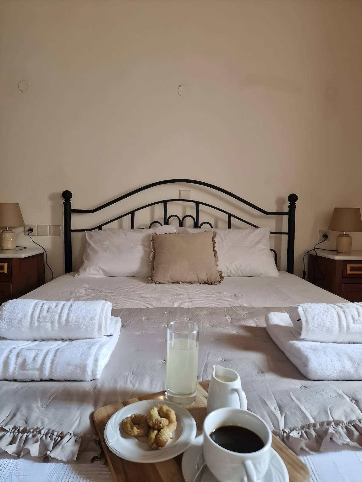 Villa 'Penelope – Luxus mit Seele' mit Gemeinschaftspool, Wlan und Klimaanlage in Douliana, Vamos