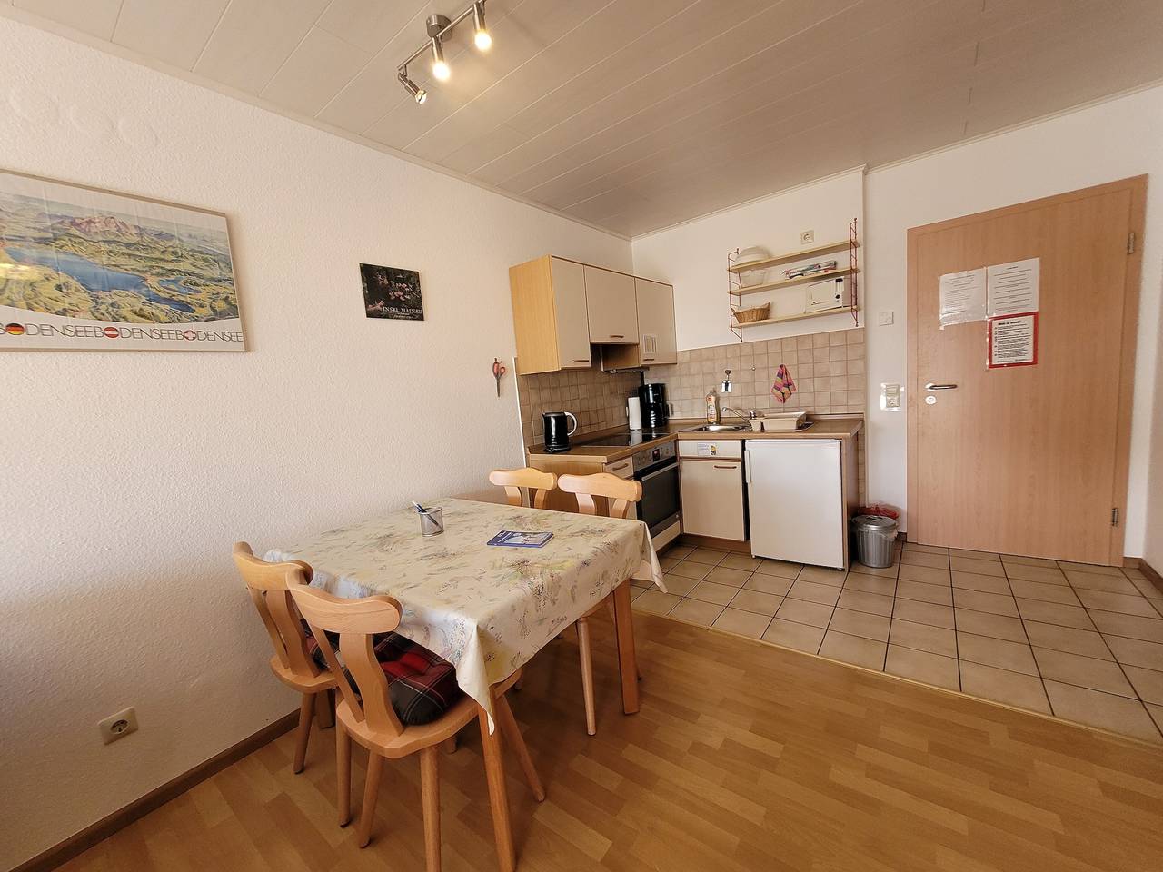 Ganze Wohnung, Ferienwohnung,Typ B 2, 42qm, 1 Schlafzimmer, max. 2 Personen in Unteruhldingen, Uhldingen-Mühlhofen