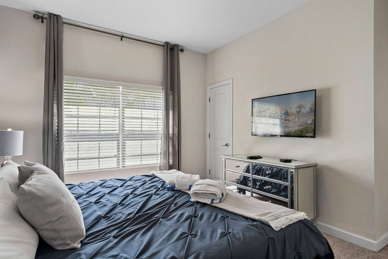 Charming Home with Themed Bedrooms & Private Pool in ChampionsGate, Four Corners
