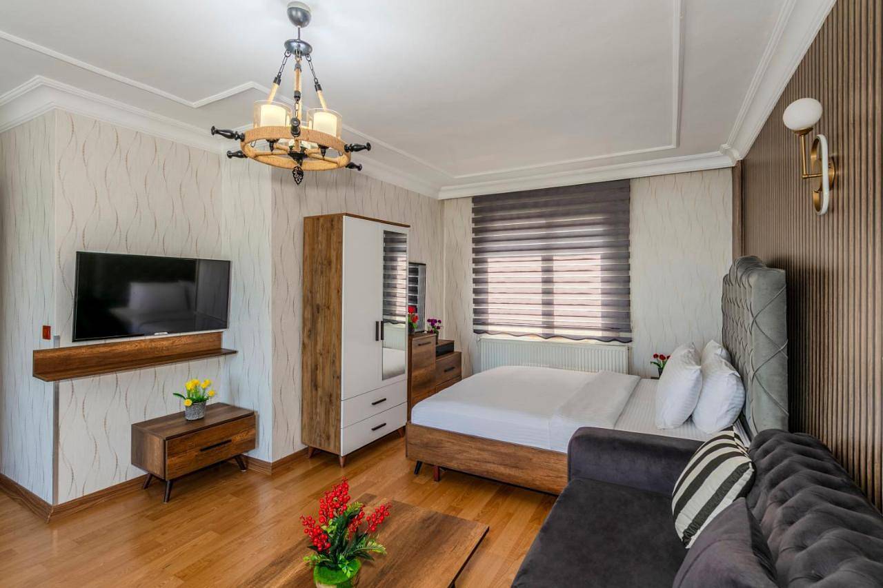 Two-Bedroom Apartment in Beyoğlu, Istanbul