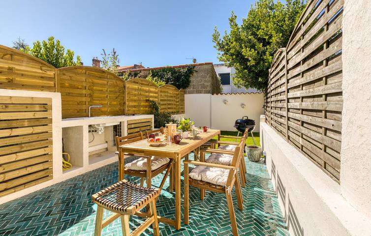 Location de vacances pour 10 personnes, avec terrasse et jardin dans Plage de la Grande Conche - 2