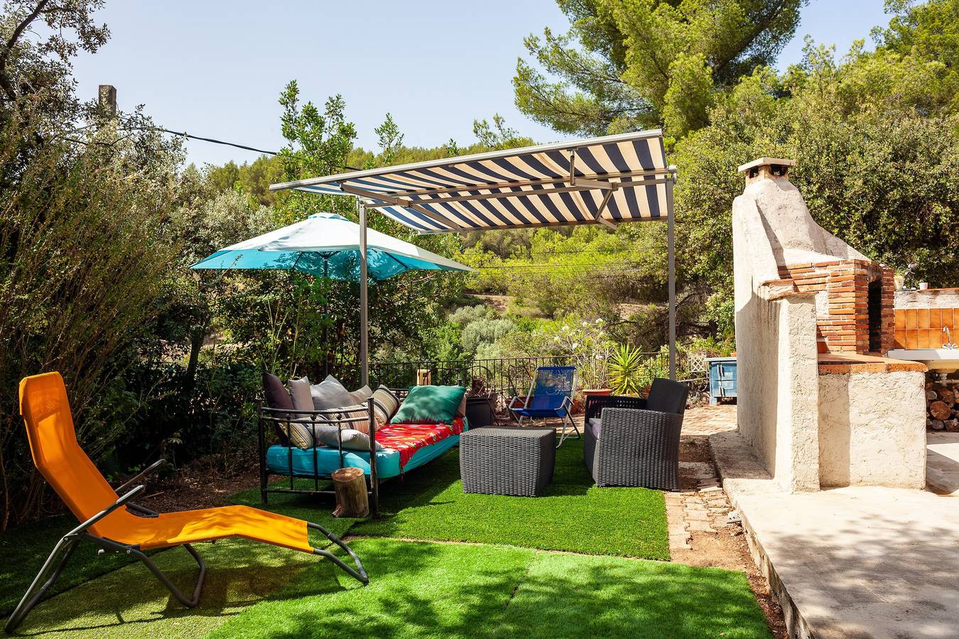 Le Cabanon de Valérie: 45 m² de interior y 700 m² de jardín con parking privado in Sanary-sur-Mer, Costa mediterránea (Francia)