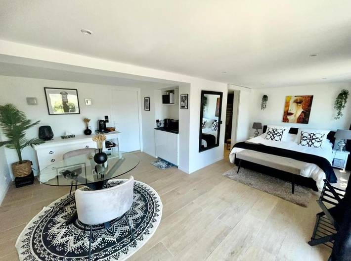 Maison d’hôte pour 2 personnes, avec jardin et vue à Mougins - 2