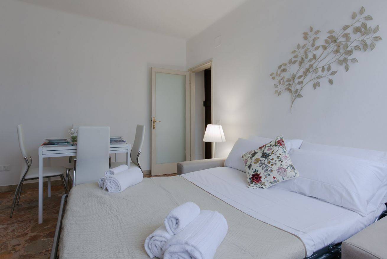 Ganze Wohnung, Ontani 23 Pi (Tirrenia) New in Pisa, Italienische Riviera
